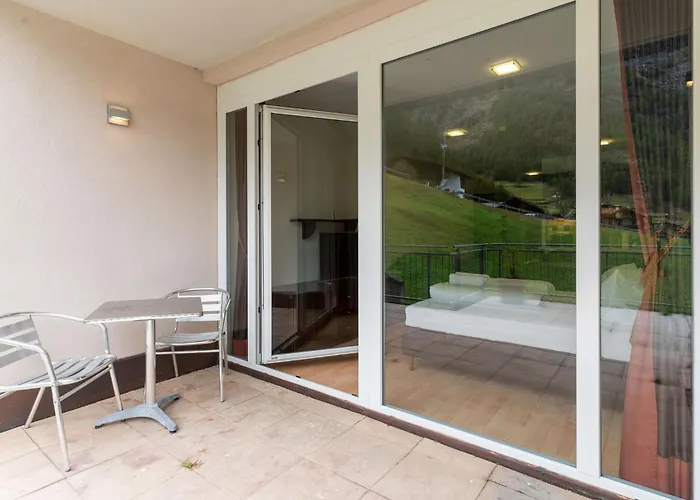 International House Mit Terrasse Zw 4 * Зёльден