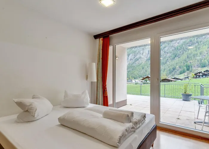 Апартаменты International House Mit Terrasse Zw 4 *