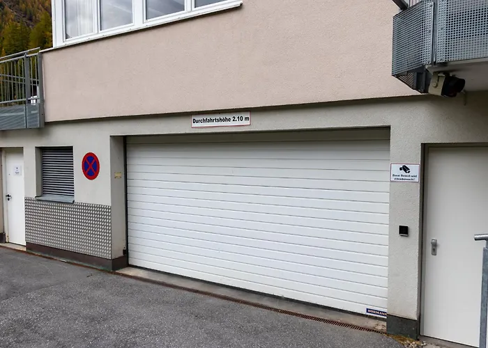 International House Mit Terrasse Zw 4 Appartamento *